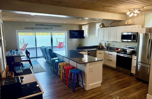 Hammondsport House | Experience Waneta Lake House: Scenic Lakefront Retreat
