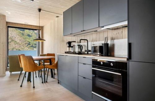 Aurland Apartment | Pet-Friendly Wangen Apartments AS: Rated 9/10 for Comfort