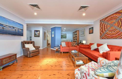 Wangi Wangi House | Wangi Dreaming: Family-Friendly Retreat for Memorable Getaways