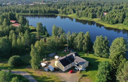 Pudasjarvi Apartment | Discover Wanha Kunnantalo: 4-Star Rated Family Retreat