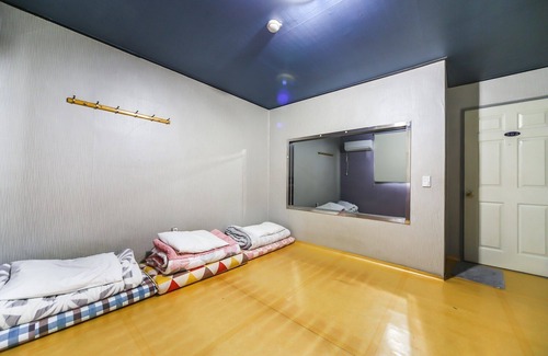 Wanju Hotel | Eco-Friendly Stay at Wanju Sun with Breakfast Included