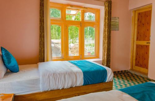 Tingmosgang House | Relaxing Wanla River Homestay with Hot Tub & Delicious Breakfast