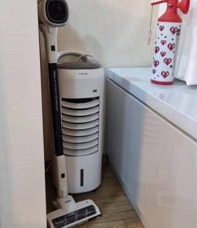 Wangsimnidoseon-dong Apartment | Convenient Hotel Near Subway Line 2 with Family Amenities