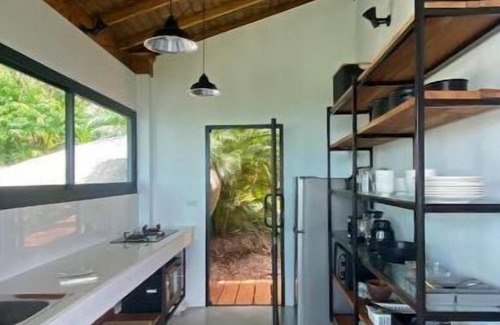 Ko Pha-ngan Villa | Wao Villa: Infinity Pool & Seaview Garden Getaway