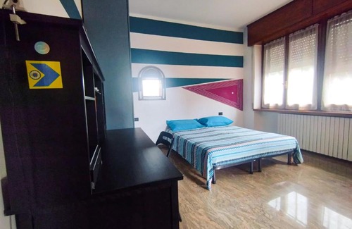 Alzano Lombardo Bed & Breakfast | Family-Friendly WAOBAB B&B with Kitchen Amenities