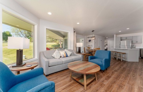 Wapato Point Condo | Wapato Point Condo with Resort Amenities! 2bed/2bath, ground floor w/washer, unit 612