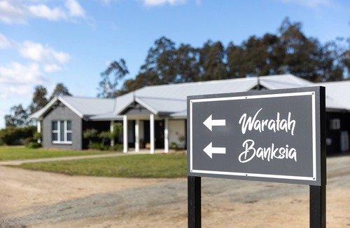 Pokolbin House | Waratah Suite at The Grange - Top-Rated Rothbury Retreat