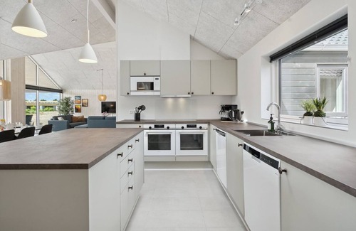 Hasmark Strand House | "Wari" - 400m from the sea by Interhome