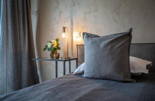 Centrul Nou Apartment | Book Your Stay at Cosmopolit - 4-Star Family-Friendly Retreat