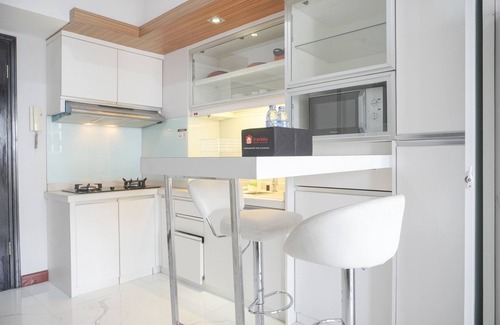 East Kuningan Apartment | Cozy 1Br Living at 8th Ambassade Kuningan with Pool