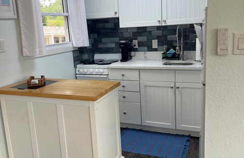 Hot Springs Condo | Cozy Condo with Lake Hamilton Views & Top Guest Rating