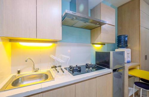 Depok Apartment | Cozy Studio with Park View and Pool Access for Families