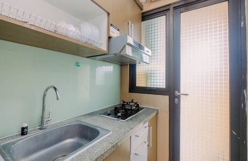 Kebagusan Apartment | Cozy 2BR Apartment in Kebagusan City with Pool and Kitchen