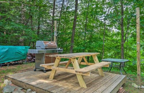 Jamaica House | Inviting Jamaica Cabin: Perfect for Ski, Hike & Relax