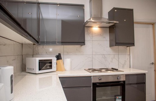 Liverpool House | Inviting Hideaway for Your Next Relaxing Escape