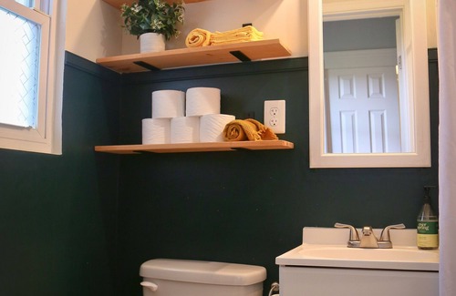 Norfolk House | Cozy Retreat Near Base, Schools & Hospitals with Spa