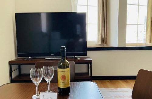 Shiroishi Apartment | Inviting Warm House2: Family-Friendly Getaway with High Ratings