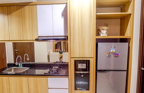 Jatinegara Apartment | Cozy Apartment Near MT Haryono and Cawang with Breakfast