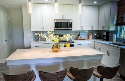 Warm Mineral Springs House | Relaxing 3BR Home with Spa, Hot Tub & Perfect Reviews