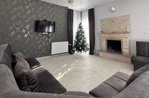 Bakuriani House | Cozy Villas in Bakuriani: Pet-Friendly & Family Ready