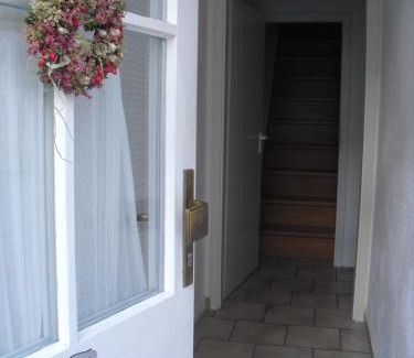 Warnemuende House | Discover Warnemünder Strandfieber: Oceanfront Retreat Awaits