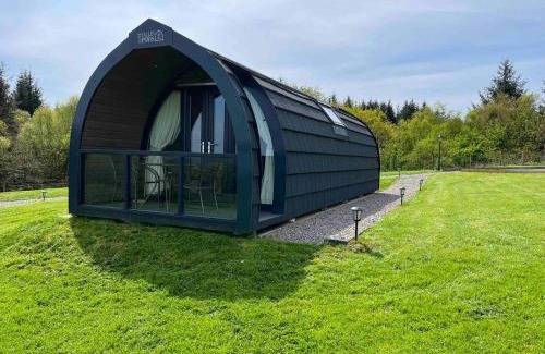 Cowbridge House | Experience Warren Farm Retreat: Pods & Lodge with 10/10 Rating