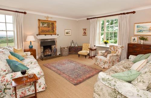 Kildale House | Warren Farmhouse: 4-Star, Pet & Child Friendly Retreat