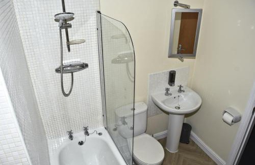 Warrington House | Warrington Suites by Relax Stays