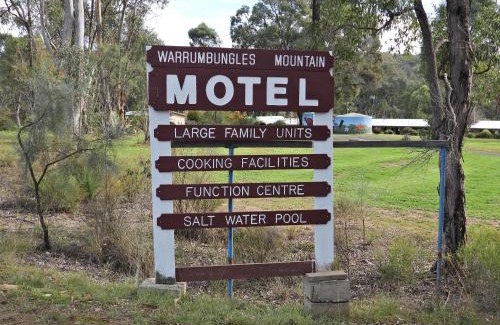 Coonabarabran Hotel | Pet-Friendly Warrumbungles Mountain Motel with Ocean Views