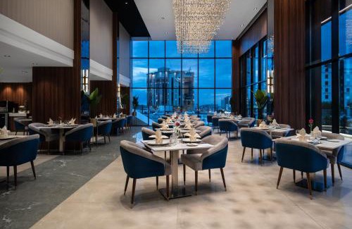 Taif Hotel | Discover Warwick Al Taif Hotel: Oceanfront Oasis with Spa