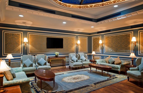 Al Sadd Hotel | Elegant Warwick Doha: A 5-Star Stay with Pool & Spa