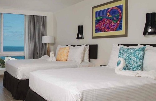 Paradise Island Resort | Serene Warwick Paradise Island - All Inclusive for Adults