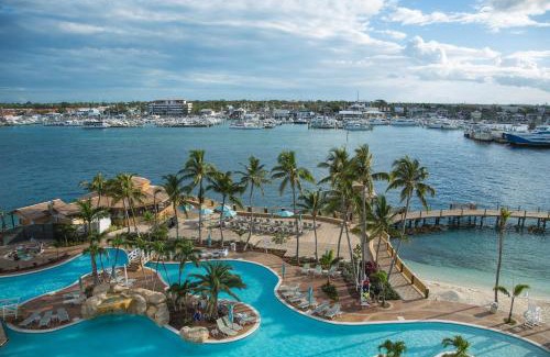 Paradise Island Resort | Relaxing Adults-Only Getaway at Warwick Paradise Island