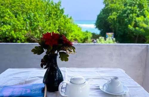 Thalaramba Bed & Breakfast | Top-Rated Wasana Villa Mirissa with Oceanfront Views