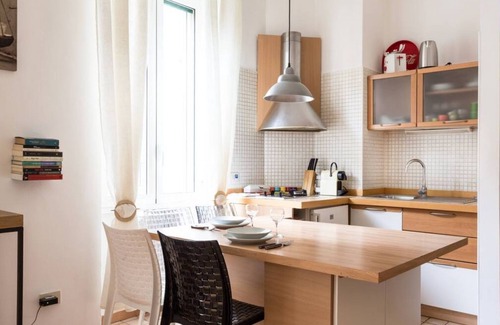 Washington Apartment | Cozy Washington Apartment with Breakfast & 10/10 Guest Rating