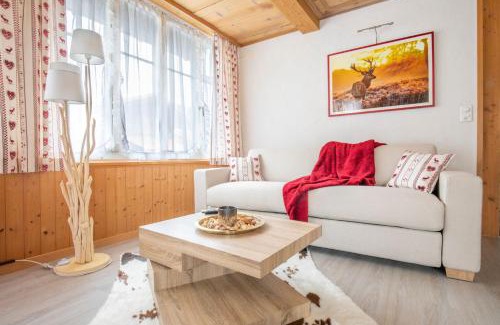 Lauterbrunnen Apartment | Discover Wasserfallhüsli: Ideal Family Retreat in Lauterbrunnen