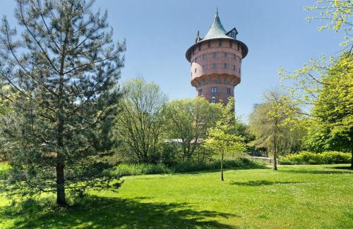 Cuxhaven Apartment | Discover Wasserturm: Family-Friendly 4-Star Getaway