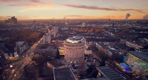 Altstadt-Sued Hotel | Discover Wasserturm Hotel Cologne: A Pet-Friendly Retreat