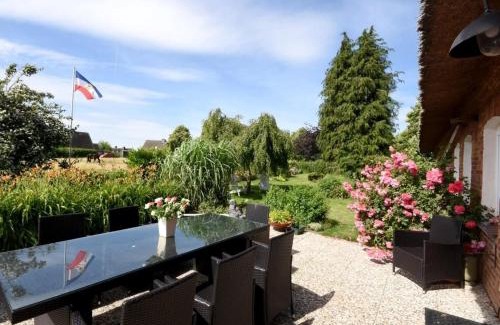 Augustenhof House | Discover Wat n Glück: Pet-Friendly 4-Star Haven