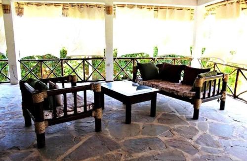 Watamu Bed & Breakfast | Watamu Eco Villas: Oceanfront Retreat with Spa & Pool