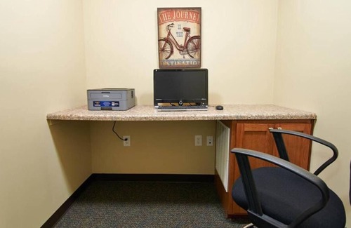 Pleasanton House | Watch a Game at Eagle Stadium! 3 Units in Pleasanton w/ Free Private Parking!