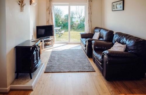 Lydstep House | Pet-Friendly Watch Cottage with Private Pool & Child Amenities
