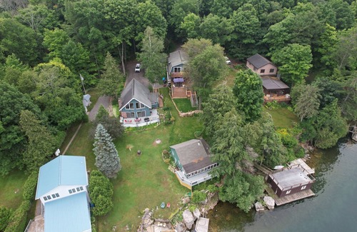 Brier Hill Cottage | Charming Cottage by the St. Lawrence River - 10/10 Guest Rating
