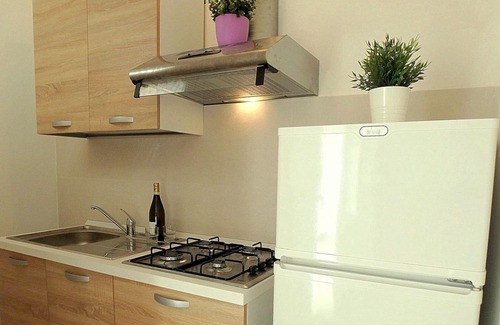 Lido di Pomposa Apartment | Beachfront Retreat with Balcony & Pet-Friendly Comfort