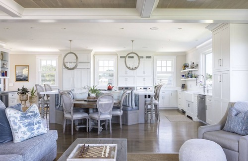 Misquamicut House | Waterfront Retreat with Ocean Access and Scenic Views
