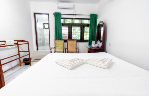 Anuradhapura House | Cozy Water Front Home Stay – Guest Rated 9.5/10