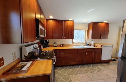 Munising House | Idyllic Lakefront Retreat with Child-Friendly Amenities
