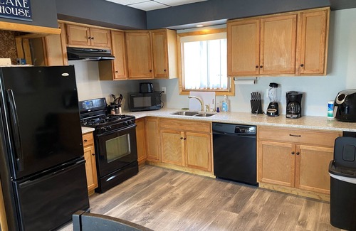 Anchorville House | Waterfront Vacation Home with Pool & Family-Friendly Amenities