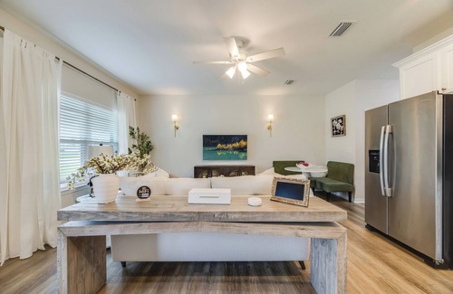 Laurel Hill House | Water Oaks Retreat Charming 2-bedroom house in Laurel Hill