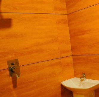 Devikolam Apartment | Tranquil Water Vibes Mamalakandam - 4-Star Family Retreat